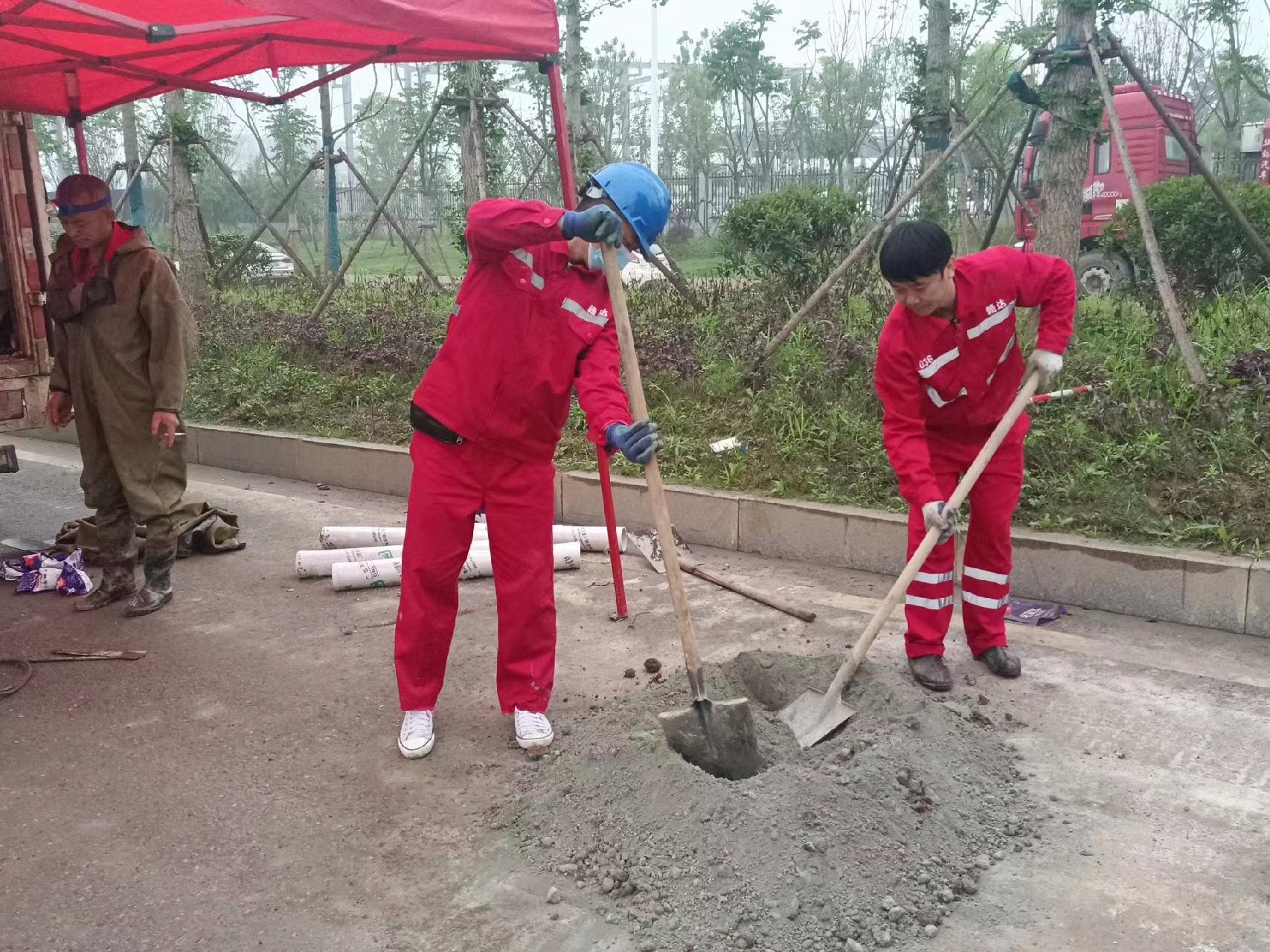 大通管道疏通哪家好】及时进行市政管道清淤
